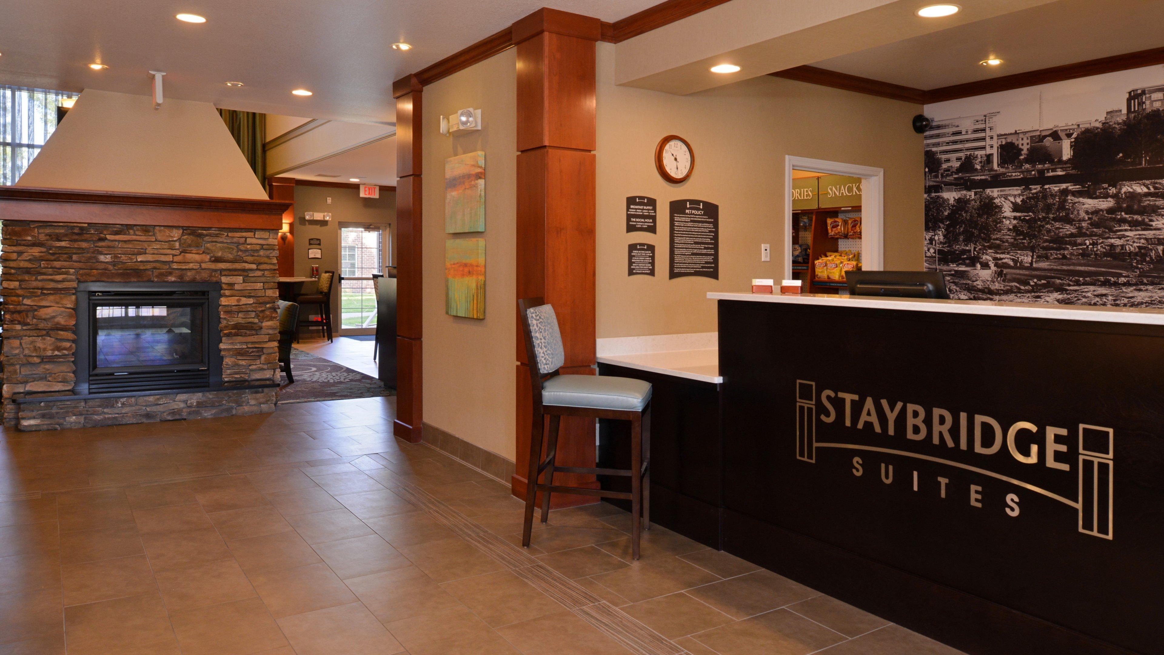 Staybridge Suites Sioux Falls At Empire Mall By Ihg Eksteriør bilde