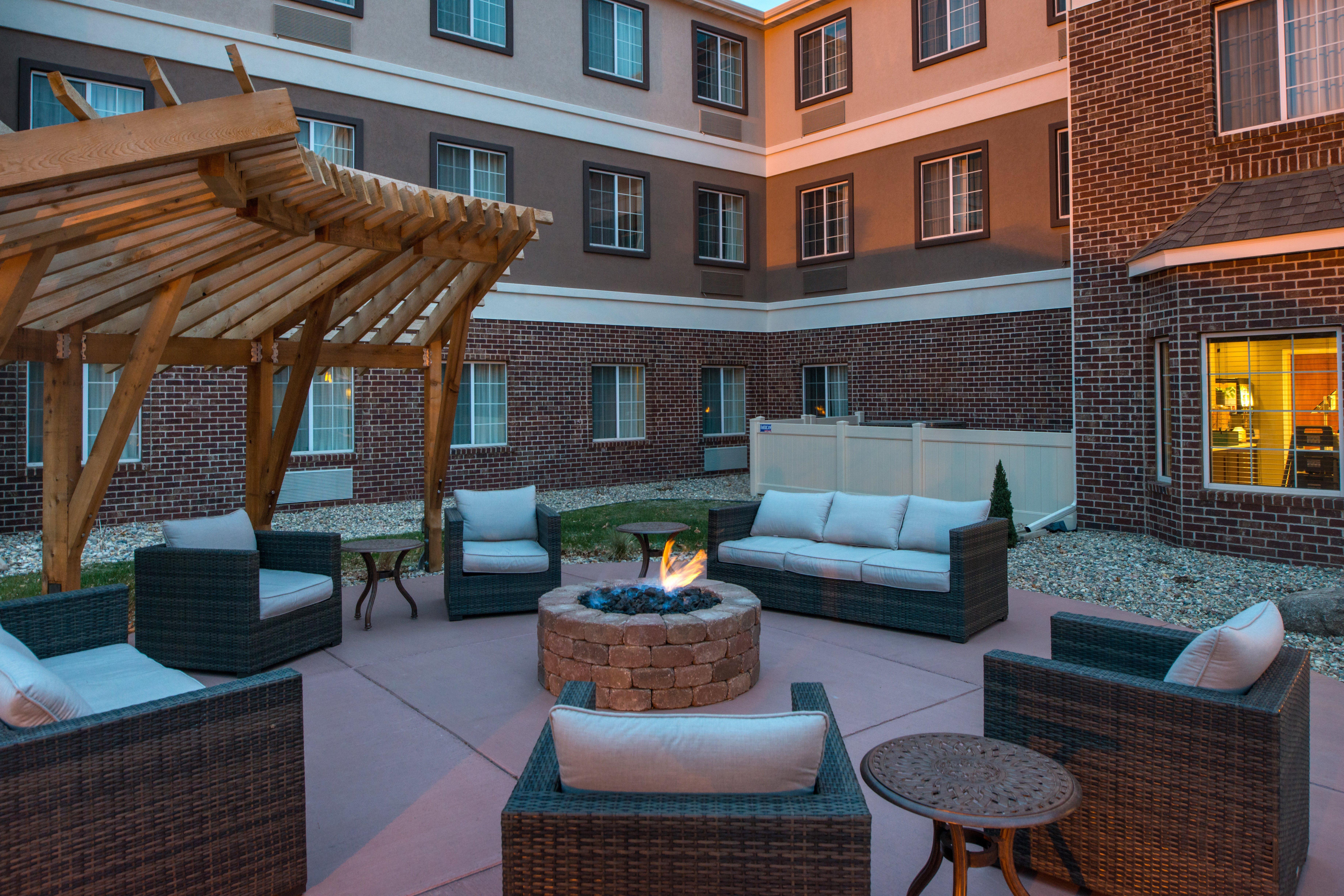 Staybridge Suites Sioux Falls At Empire Mall By Ihg Eksteriør bilde